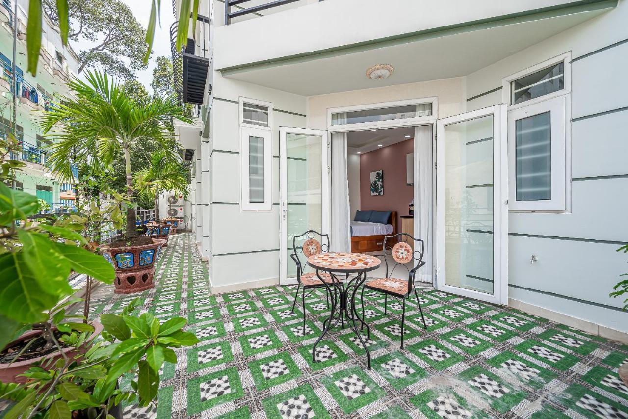 Cozrum Homes - Retro House Ho Chi Minh-staden Exteriör bild