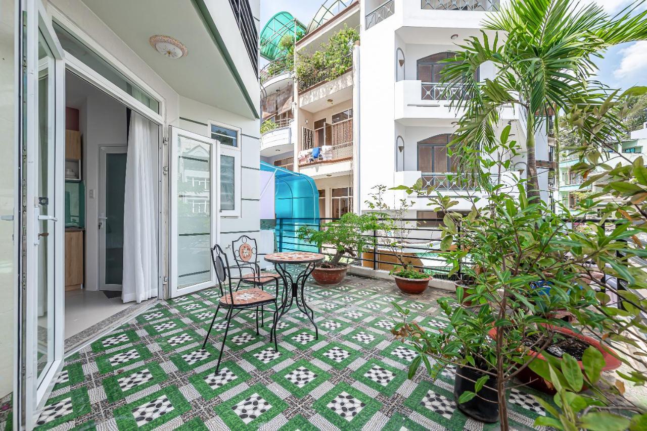 Cozrum Homes - Retro House Ho Chi Minh-staden Exteriör bild